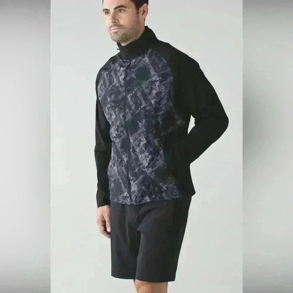 Lululemon Men’s Size S Surge Jacket City Sights Slate Black Hideaway Hoodie